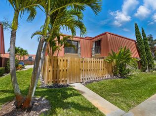 3211 Meridian Way S APT A, Palm Beach Gardens, FL 33410