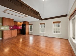 1 Lime St #2, Newburyport, MA 01950
