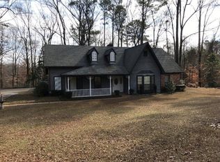 504 Silver Creek Dr, Vicksburg, MS 39180