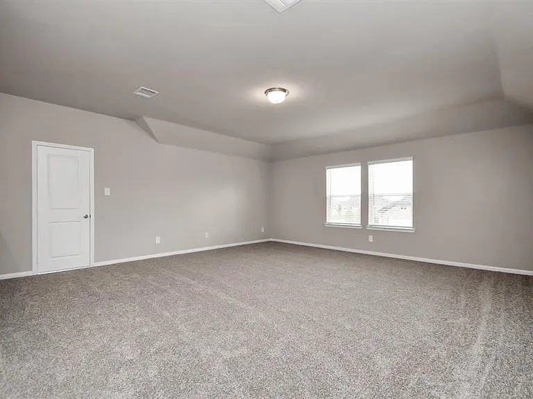 5810 Linda Cove Ln — Photo 24
