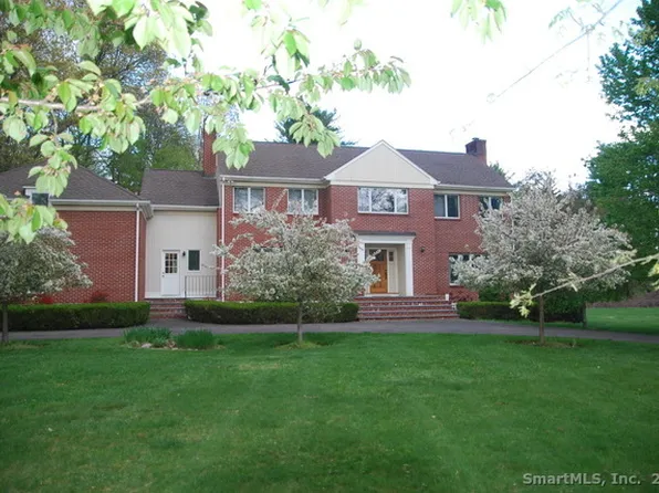 77 Aspen Lane, Stamford, CT 06903