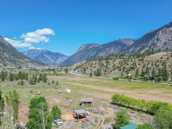 707 Industrial Rd, 100 Mile House, BC V0K 3E0