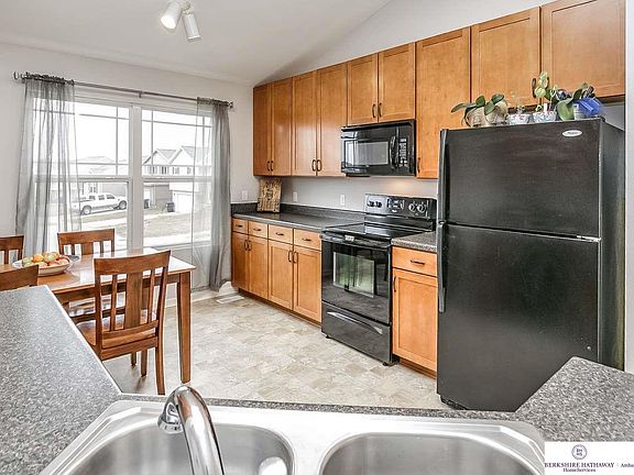 4th image of 5903 S 193rd Ave