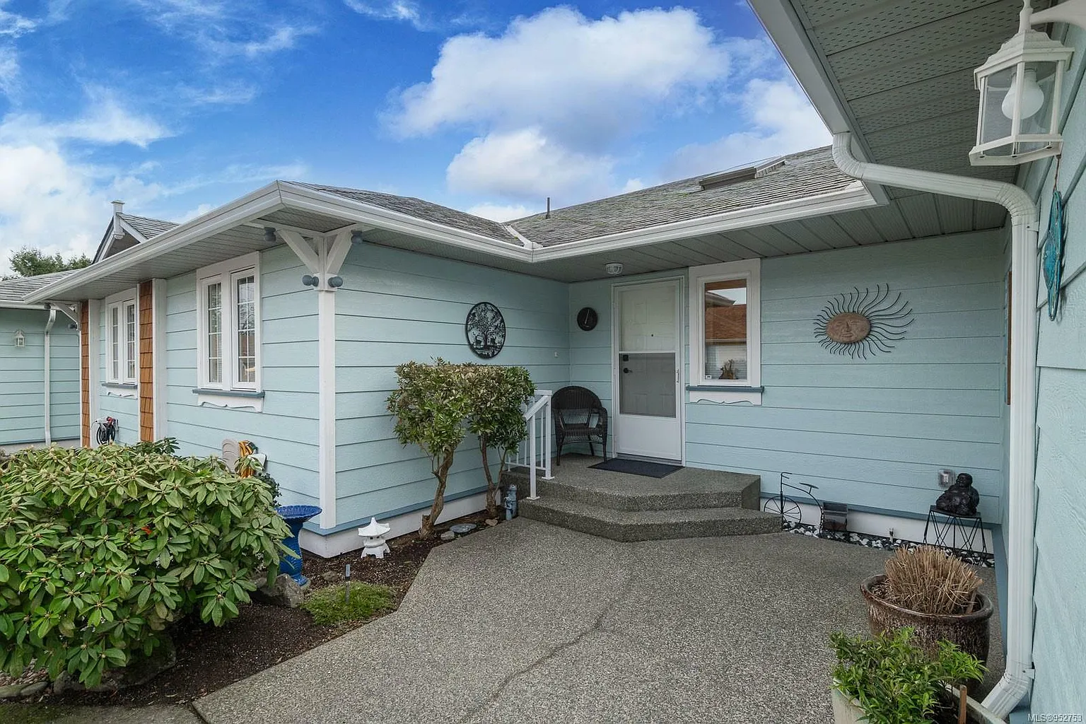 9933 Chemainus Rd #37 photo 1
