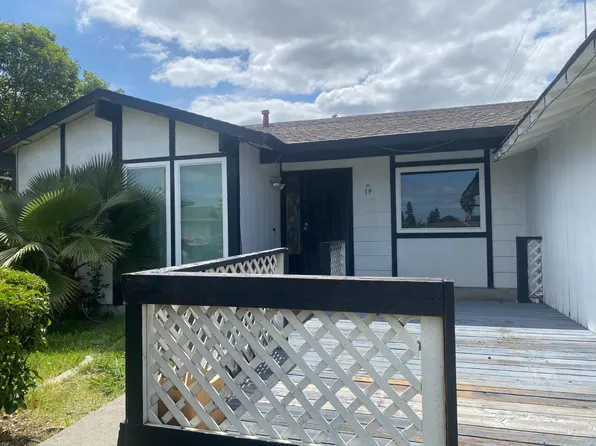 19 Salt Ct, Sacramento, CA 95823