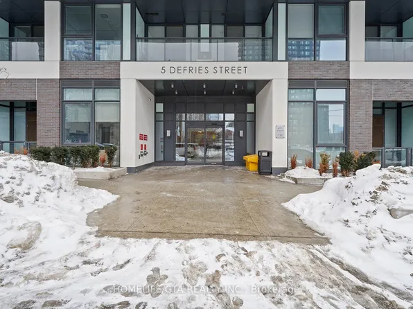 5 Defries St, Toronto, ON