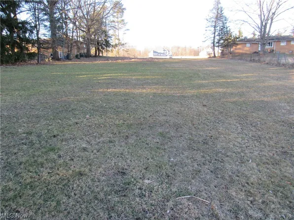 Edgerton Rd, North Royalton, OH 44133