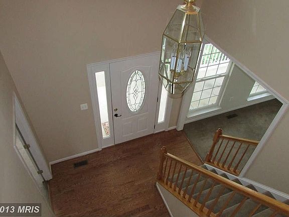 3rd image of 10185 Breezeway Dr