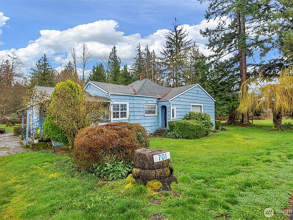 2nd image of 701 N Fruitdale Road