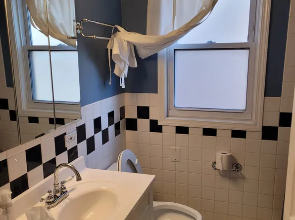 3440 N Oleander Ave, Chicago, IL 60634