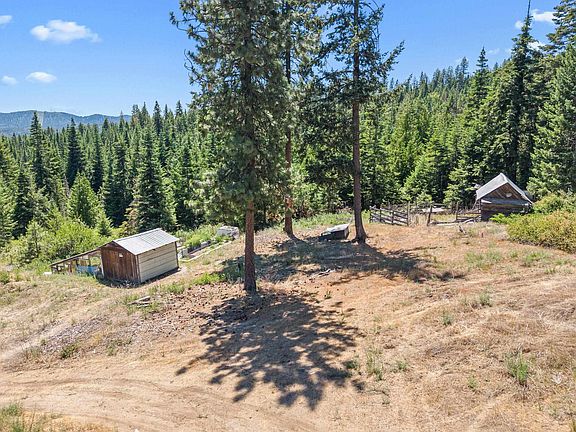 5th image of 1022 Spring Hill Rd