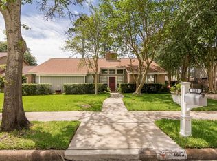 3803 September Dr, Baytown, TX 77521