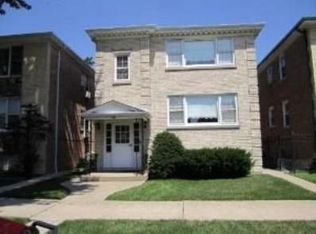 5106 W Roscoe St, Chicago, IL 60641