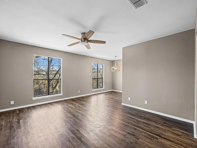 5215 Saint Georges Grn #D — Photo 2