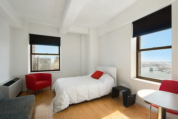 Rented by Douglas Elliman | media 14