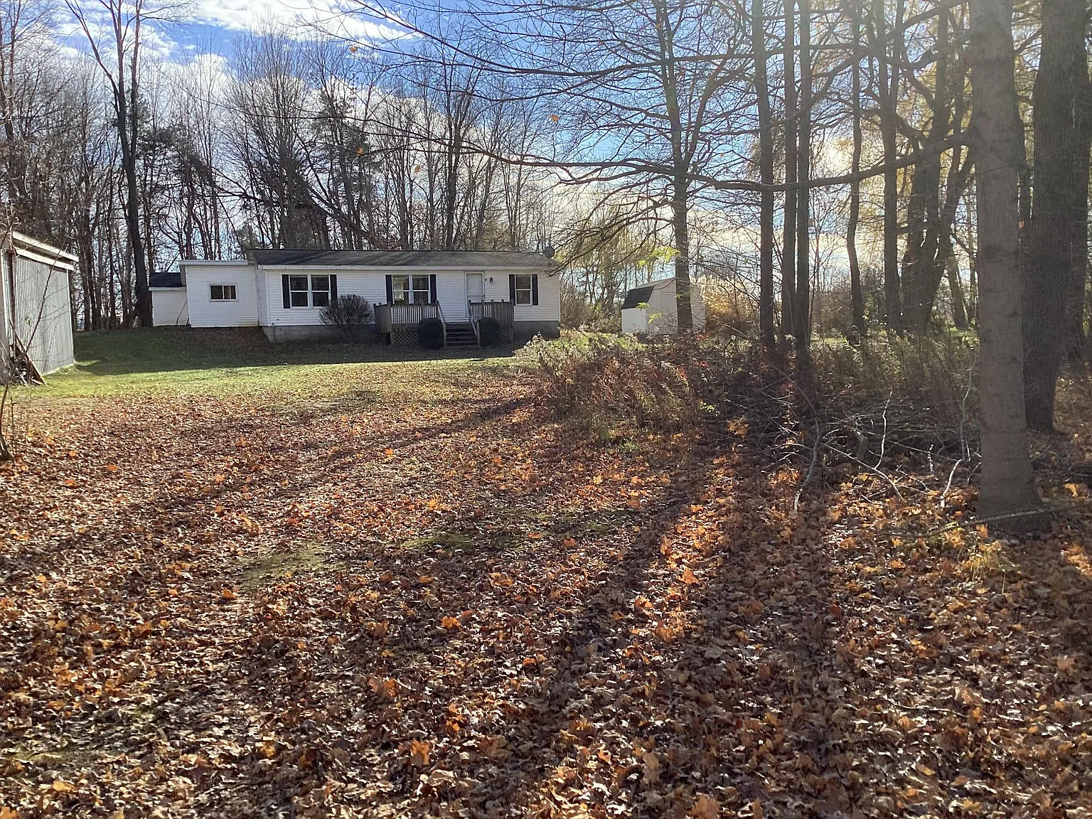 3 bed, 1137 sqft, $1,500 — Photo 3