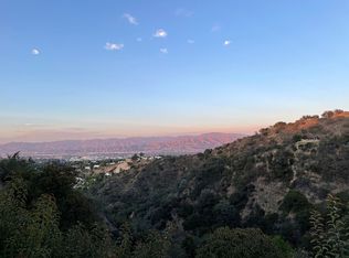 8511 Allenwood Rd, Los Angeles, CA 90046