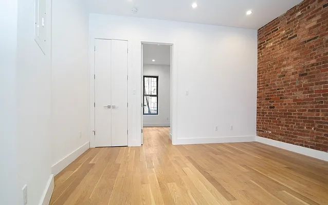 Rented by REAL New York | media 15