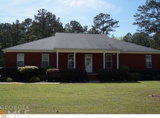 100 Longleaf Dr, Jackson, GA 30233