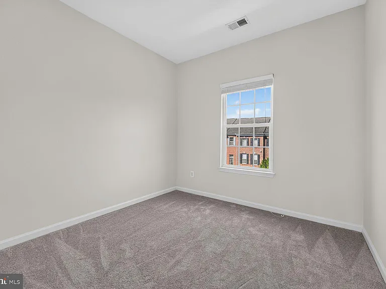 2293 Merseyside Dr — Photo 22
