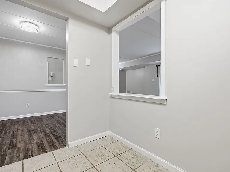 115 Leedom Way — Photo 18