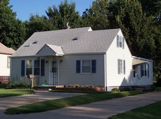 5907 M St, Omaha, NE 68117