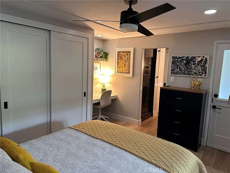 736 Griffith Pl — Photo 12