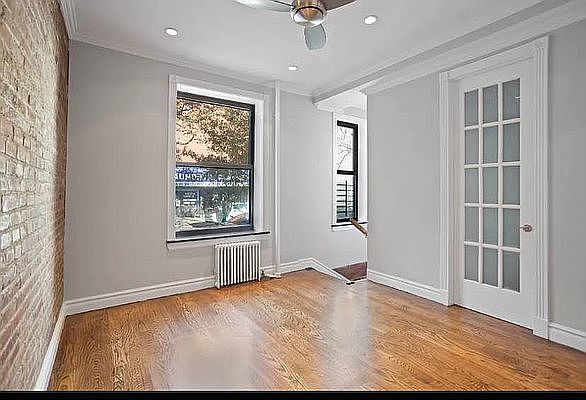1st image of 330 E 18th St #3C