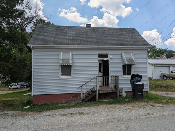 416 E Van Buren St, Belleville, IL 62220