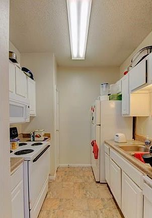3rd image of 12166 Metric Blvd APT 125