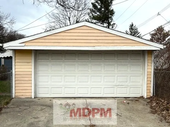 2023 Ardmore Dr, Ferndale, MI 48220