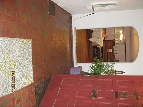 4th image of 4615 Washington Blvd