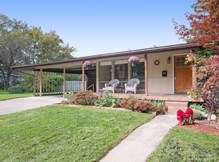 2718 Hampshire Rd, Ann Arbor, MI 48104