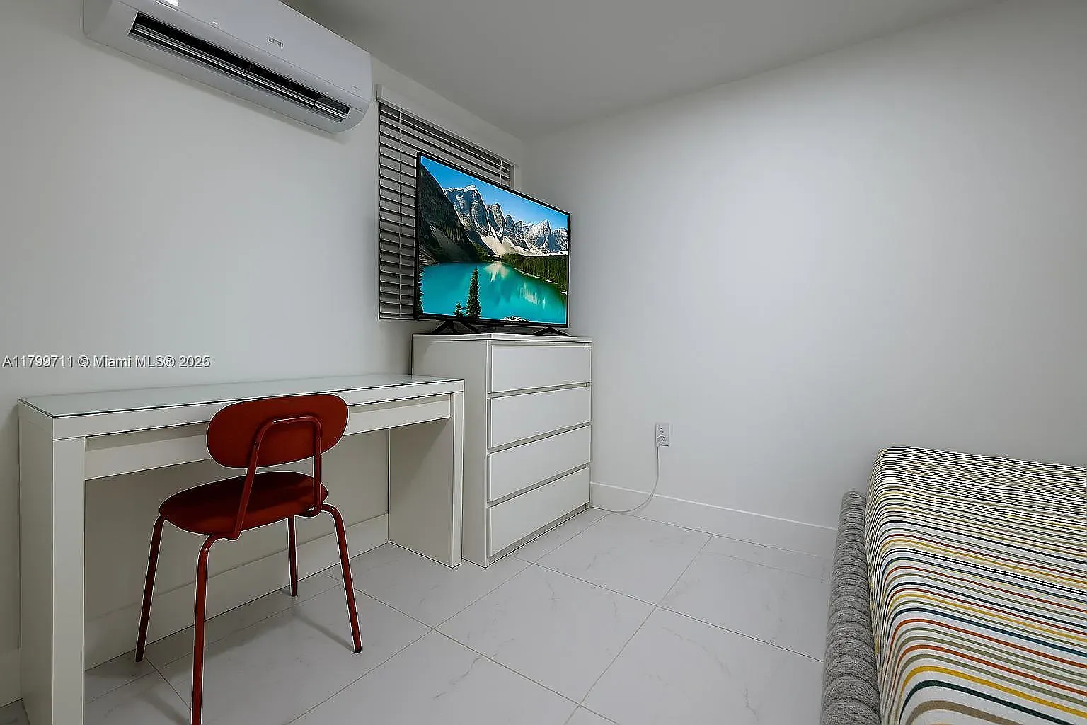 1 bed, 358 sqft, $1,800 — Photo 3