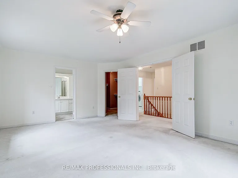 2145 Country Club Dr E #23 — Photo 14