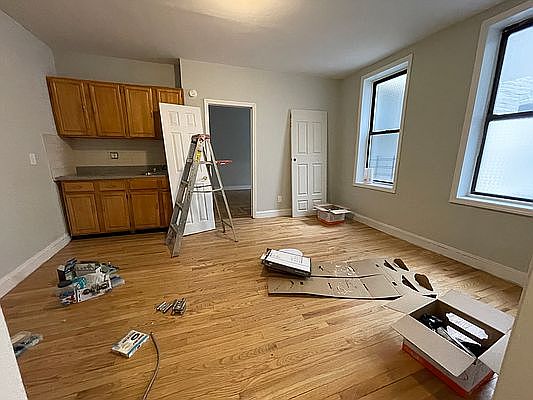 4th image of 39-29 58th St #A5