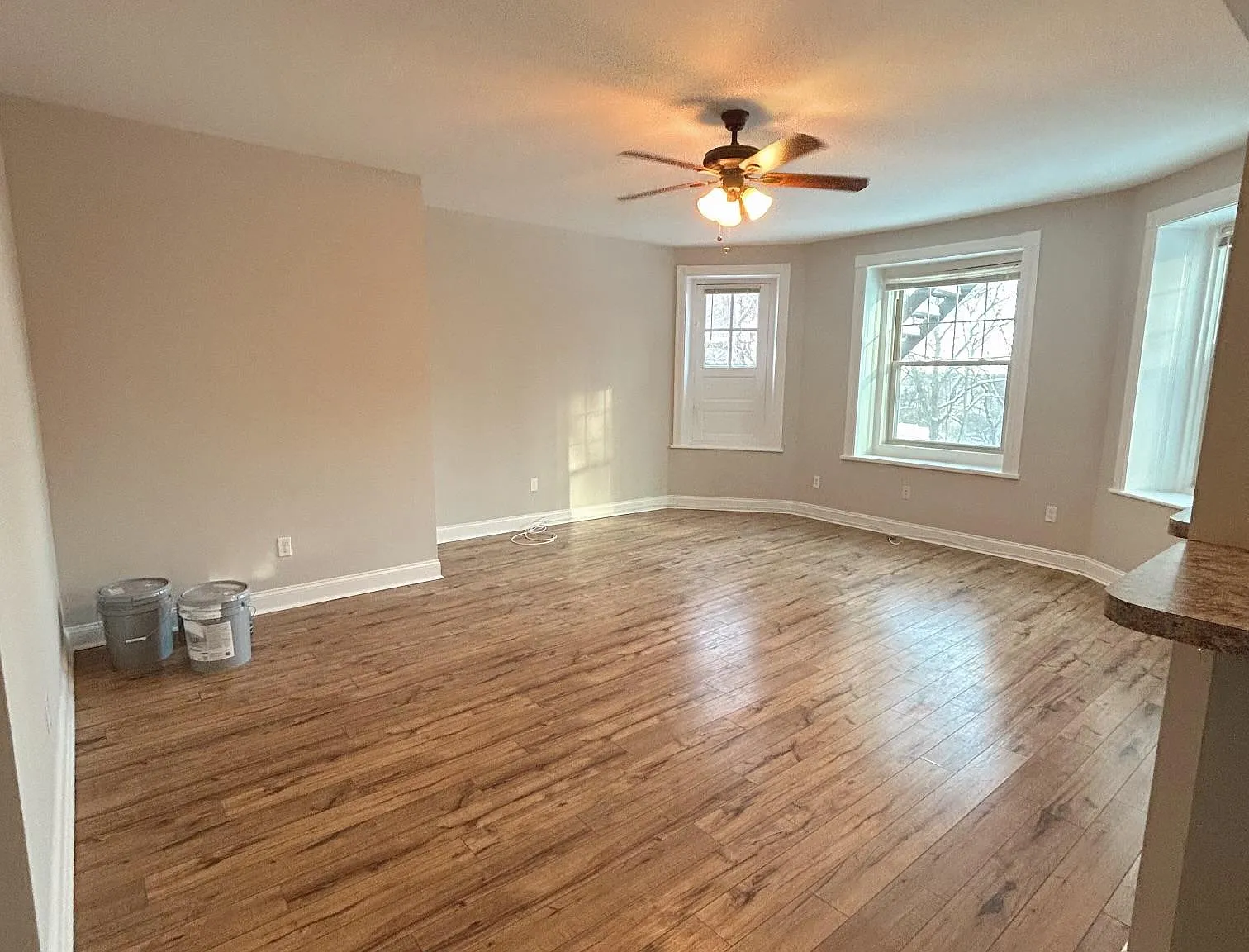 1 bed, 650 sqft, $1,550 — Photo 2