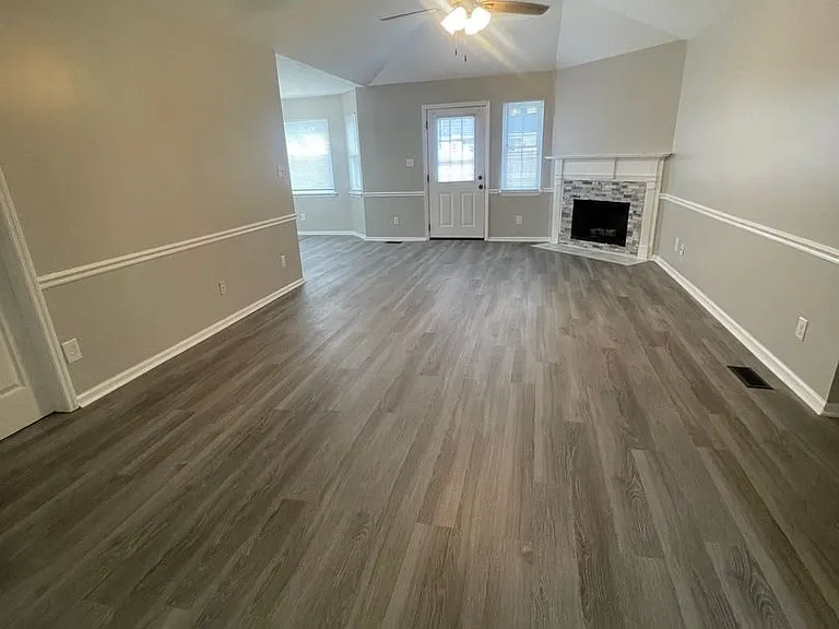 4715 Cutter Mill Rd — Photo 2