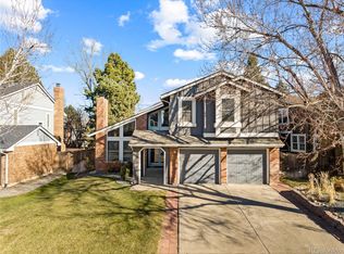 2579 W Long Cir, Littleton, CO 80120