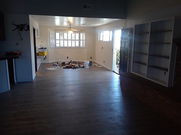 4th image of 5060 Sterling Ct #1