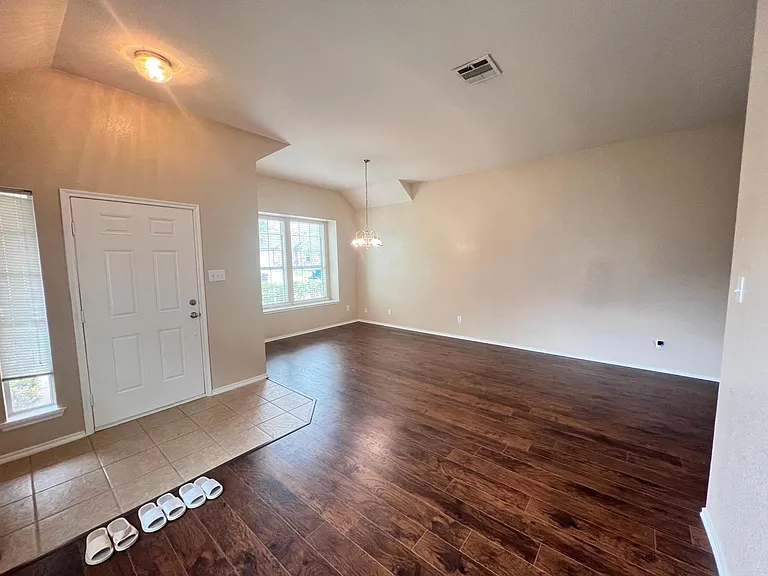 2808 Appaloosa Ct — Photo 3