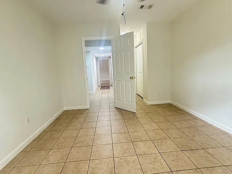 12335 W Village Dr #A — Photo 28