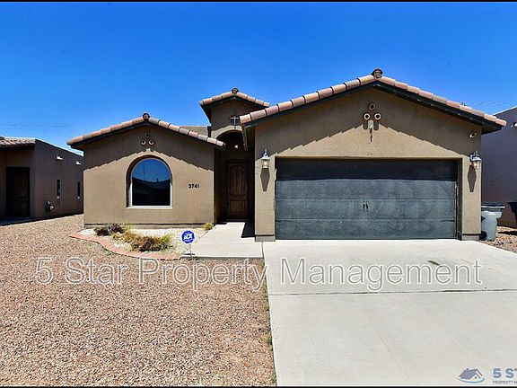 2nd image of 3741 Loma Adriana Dr
