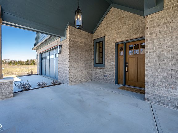 5th image of 14515 Mitchel Ln