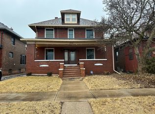 2328 Olive St, Blue Island, IL 60406