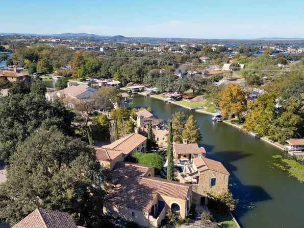 104 La Posada, Horseshoe Bay, TX 78657