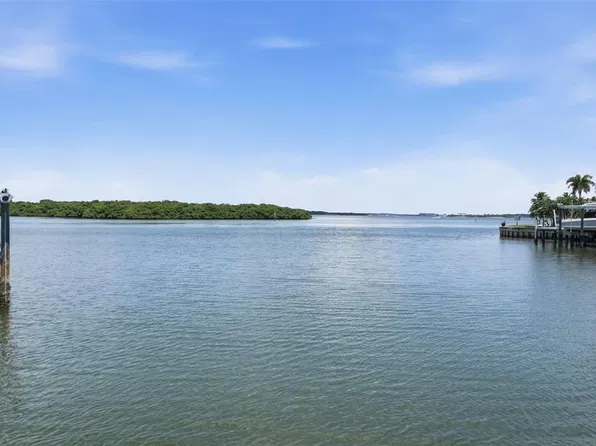 12525 4TH ST E, TREASURE ISLAND, FL 33706