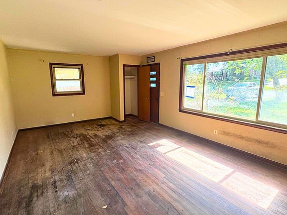 2nd image of 626 Stalans Dr