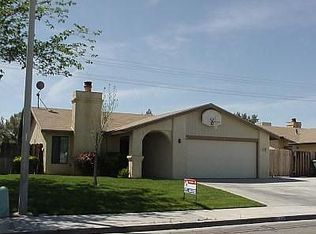 629 Cottonwood Dr, Ridgecrest, CA 93555