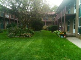 16235 Belmont Ave APT 10, Allen Park, MI 48101